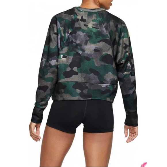 Nike Sportswear Training Rebel Crew Crop Camo Sweatshirt Small - Picture 2 of 5